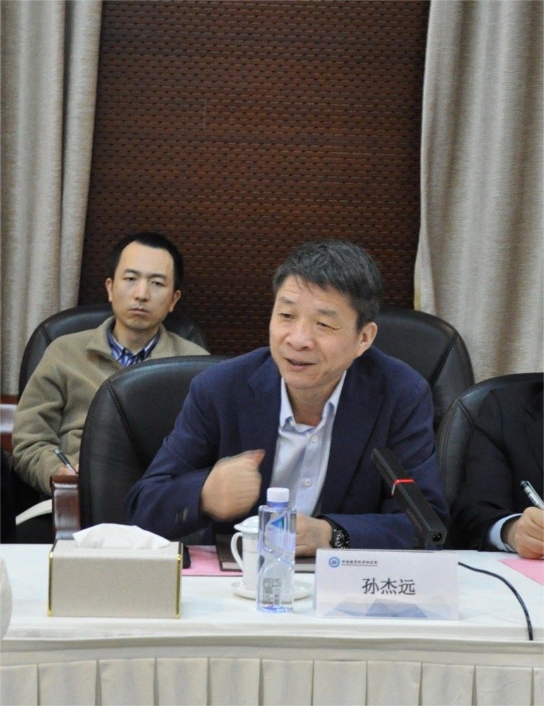 在实施中建构中国开云体育与尤文图斯达