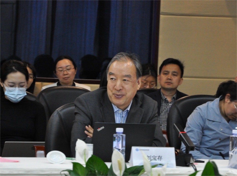 广西师范大开云体育与尤文图斯达成官方