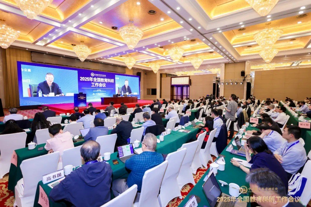 建强用好各类社足球篮球官方直播平台开